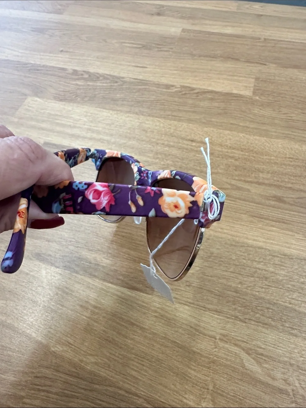 N/A stylish women