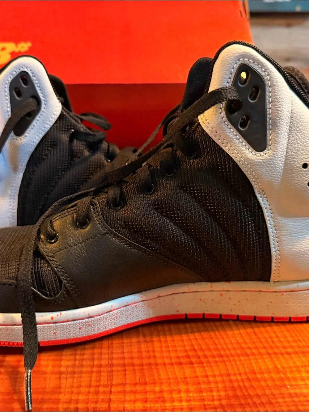 Jordan classic mid