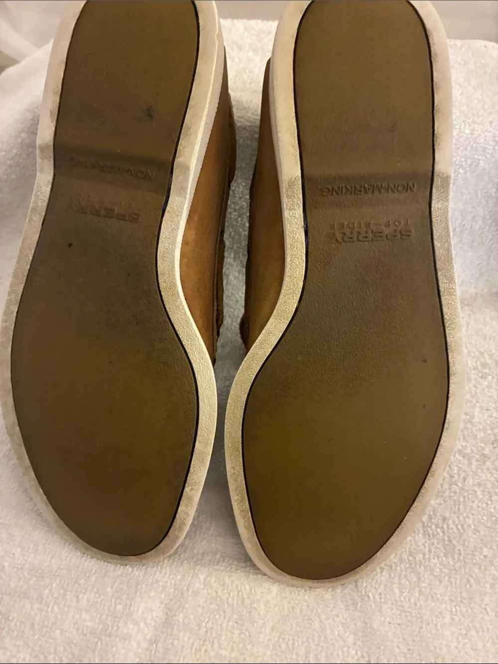 Sperry pre owned