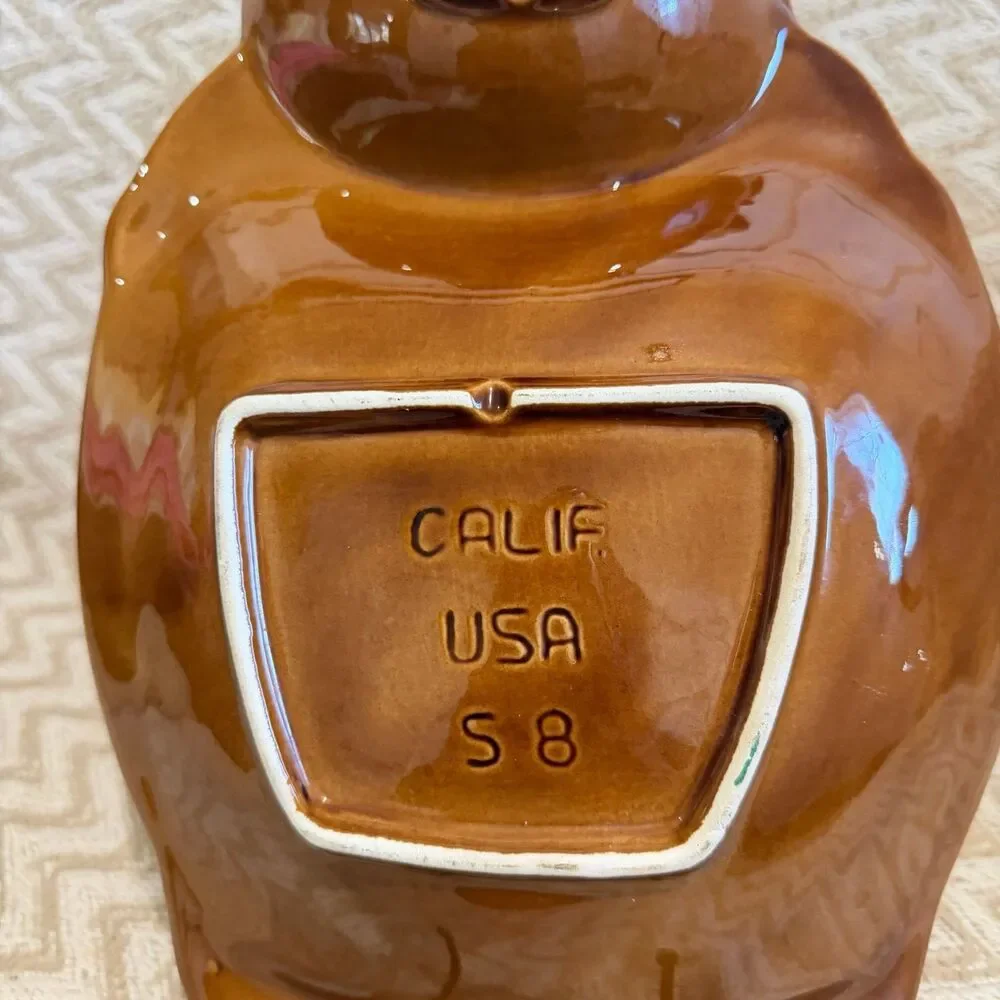 California Pottery good vintage