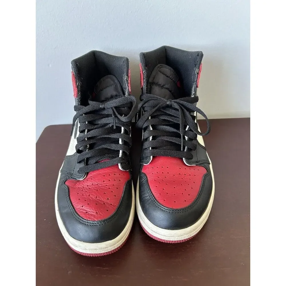 Size 8.5 - Nike Air Jordan 1 Retro OG High Bred Toe Black‎ Red White 555088-610