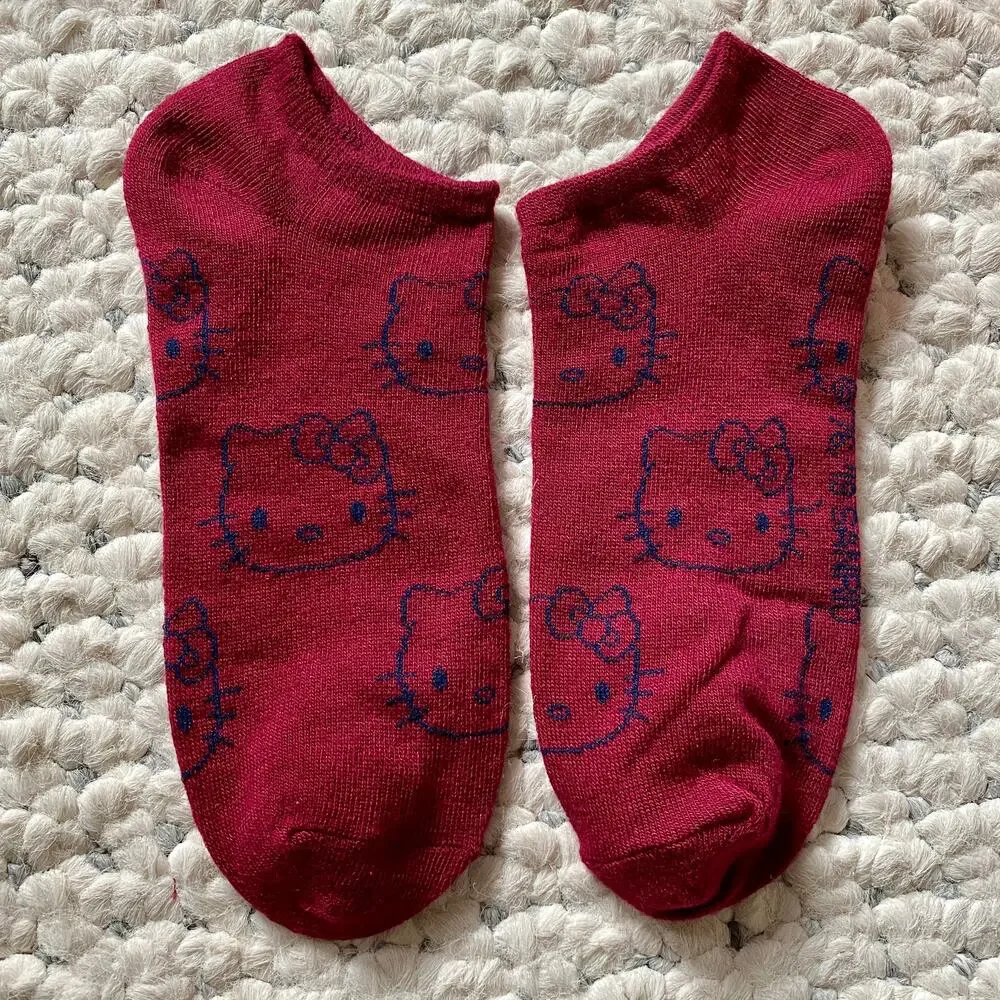 HELLO KITTY Cat Face black cherry red socks NEW! Limited Edition sanrio 78 adult