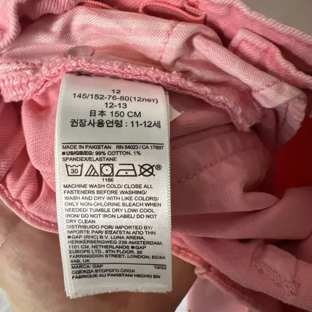 GAP these pink