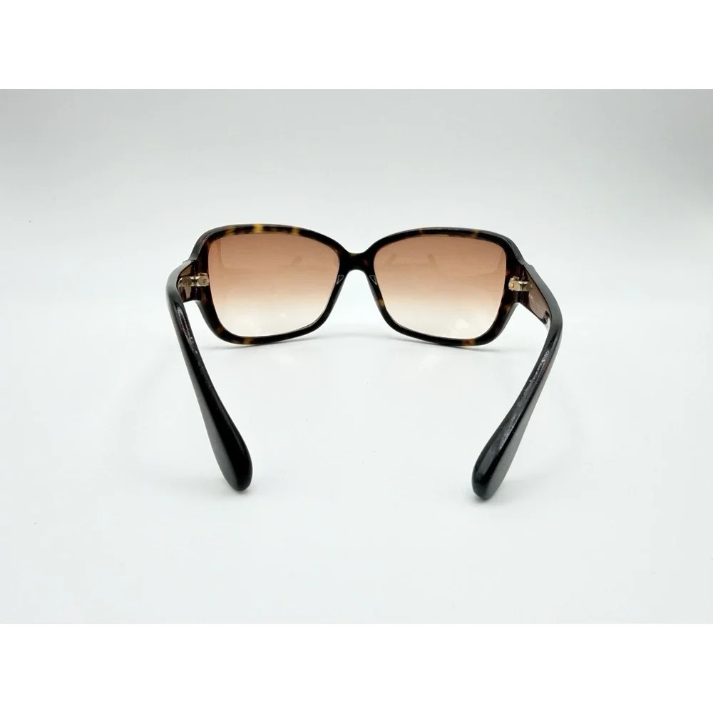 Marc Jacobs oversized square