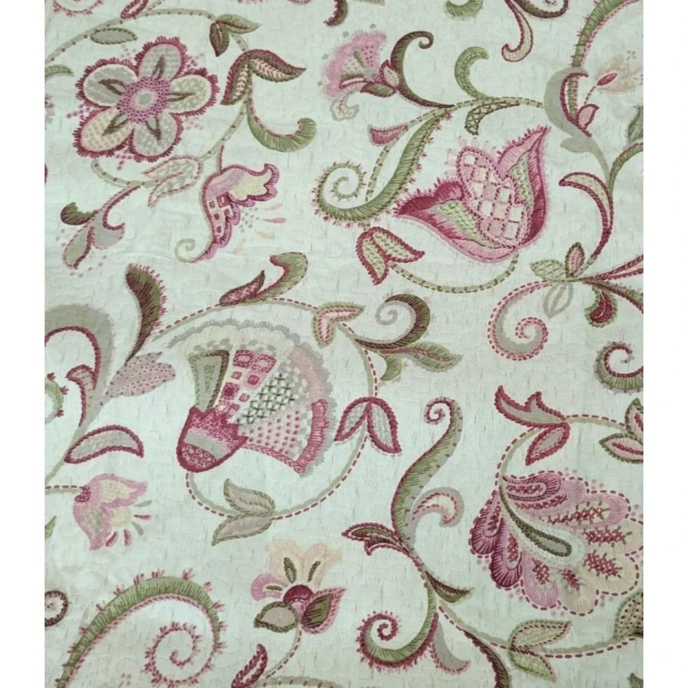 6.7 Yds Christie Brinkley Screen Print Decor‎ Quilted Cream Floral Fabric 54x240