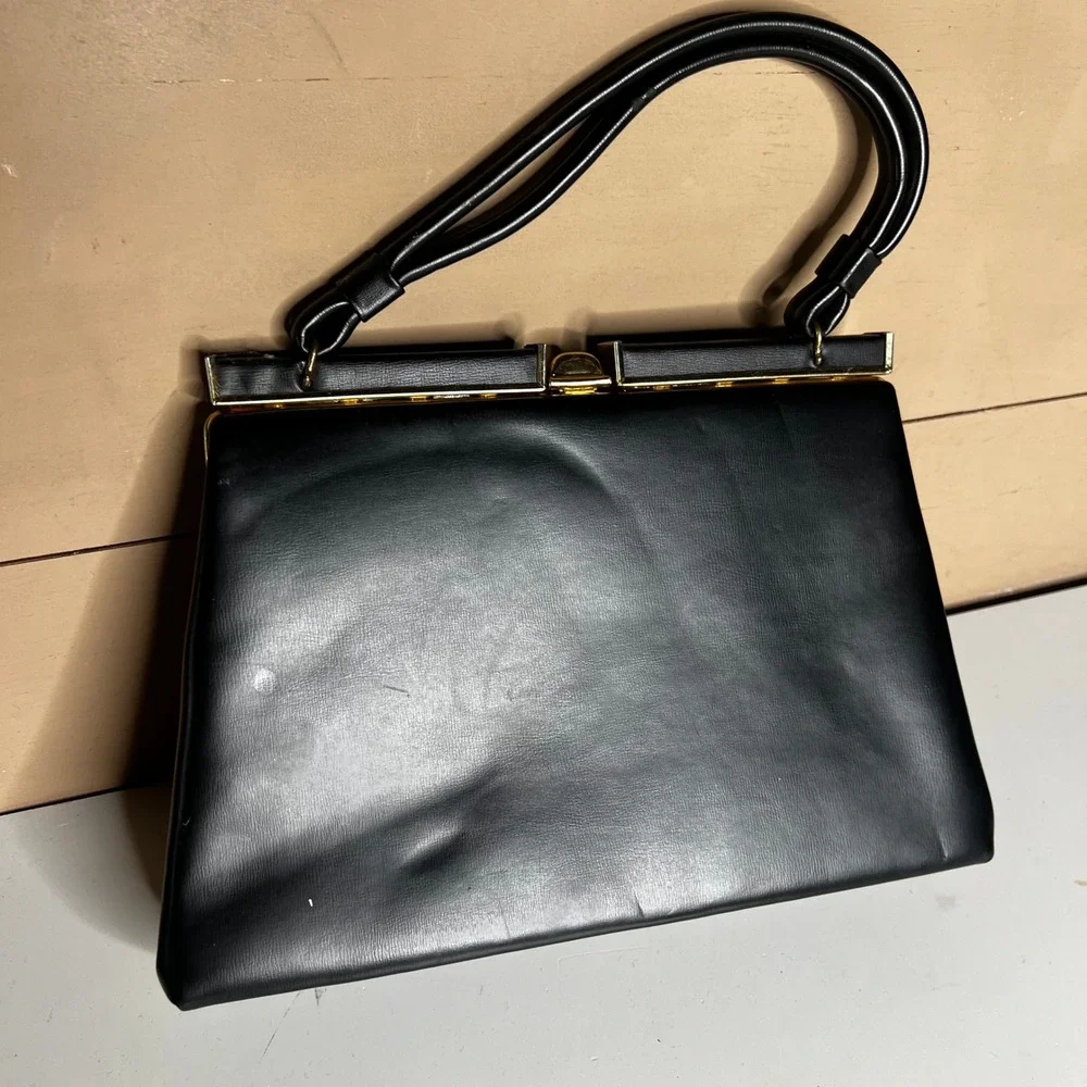 Dover vintage handbag