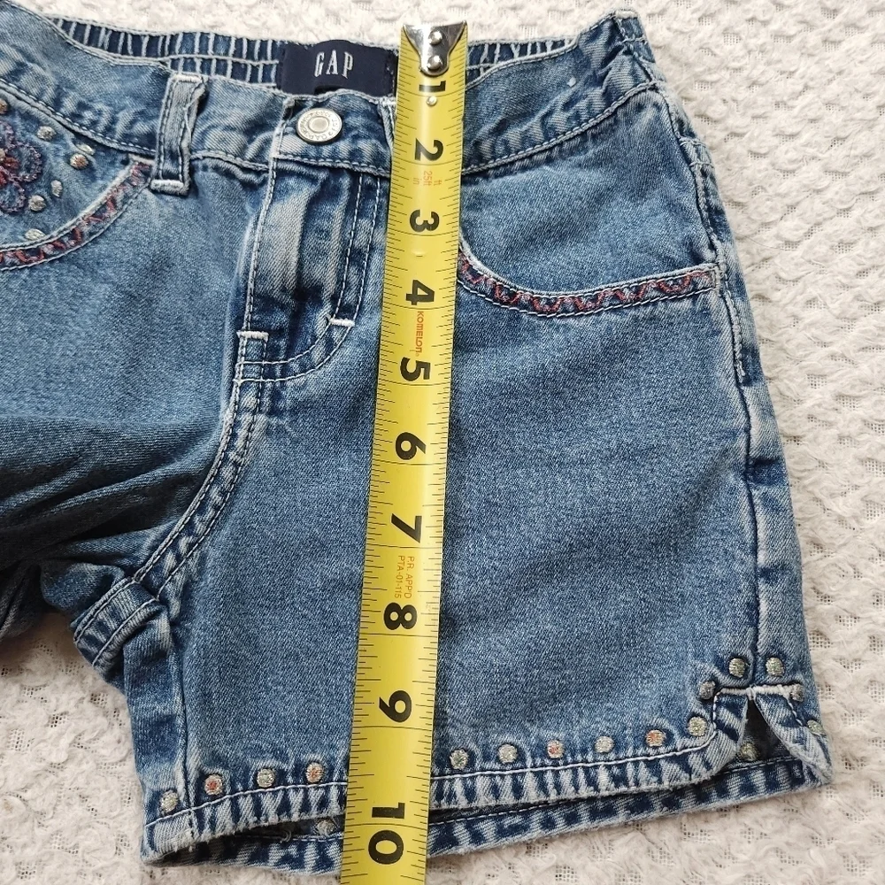 GAP vintage 2000s