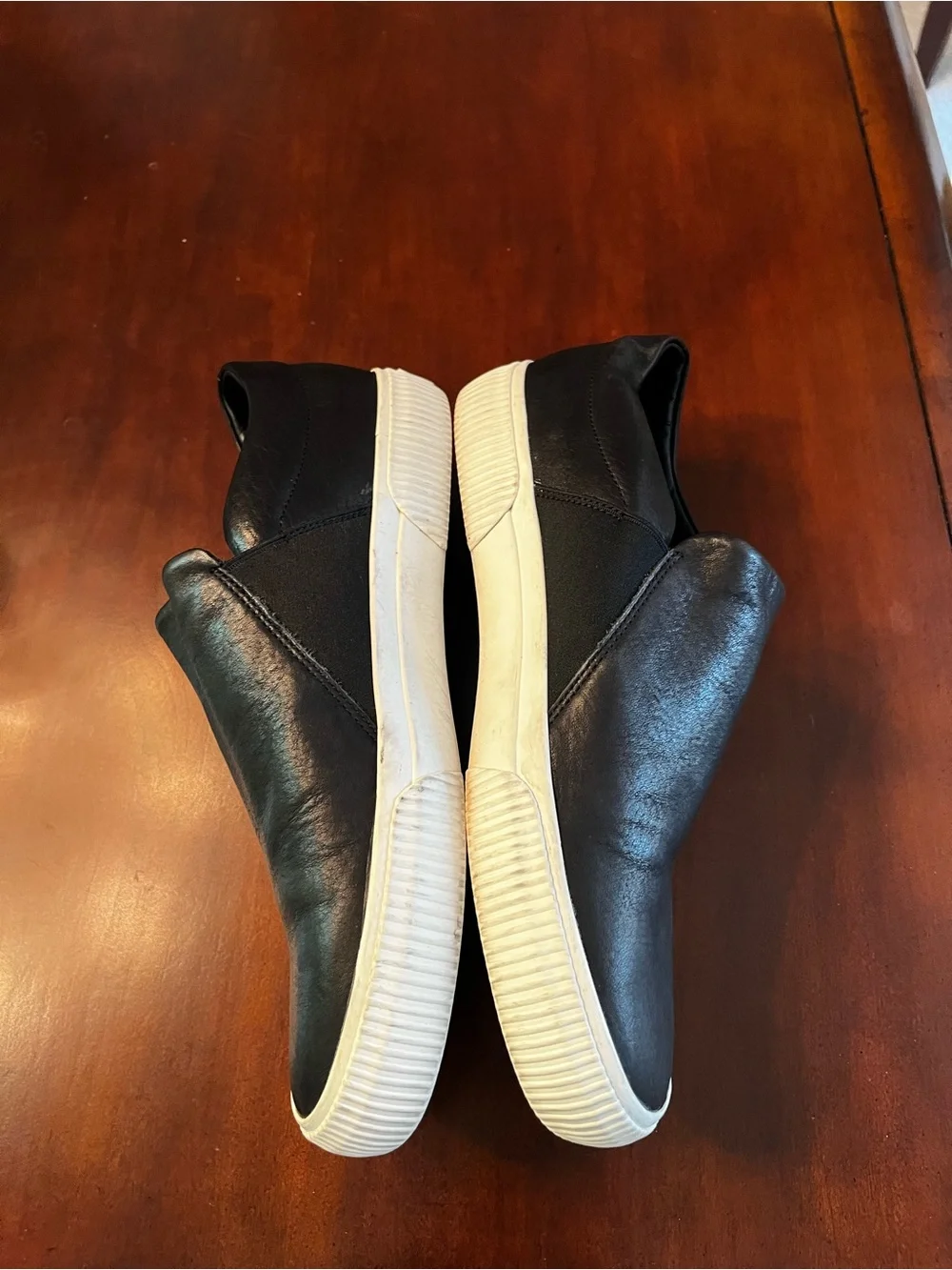 Vince black leather