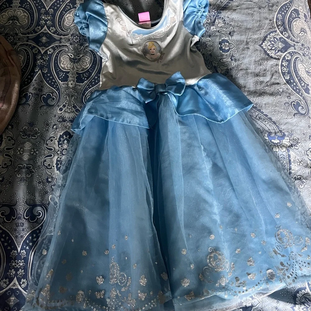 N/A princess dresses