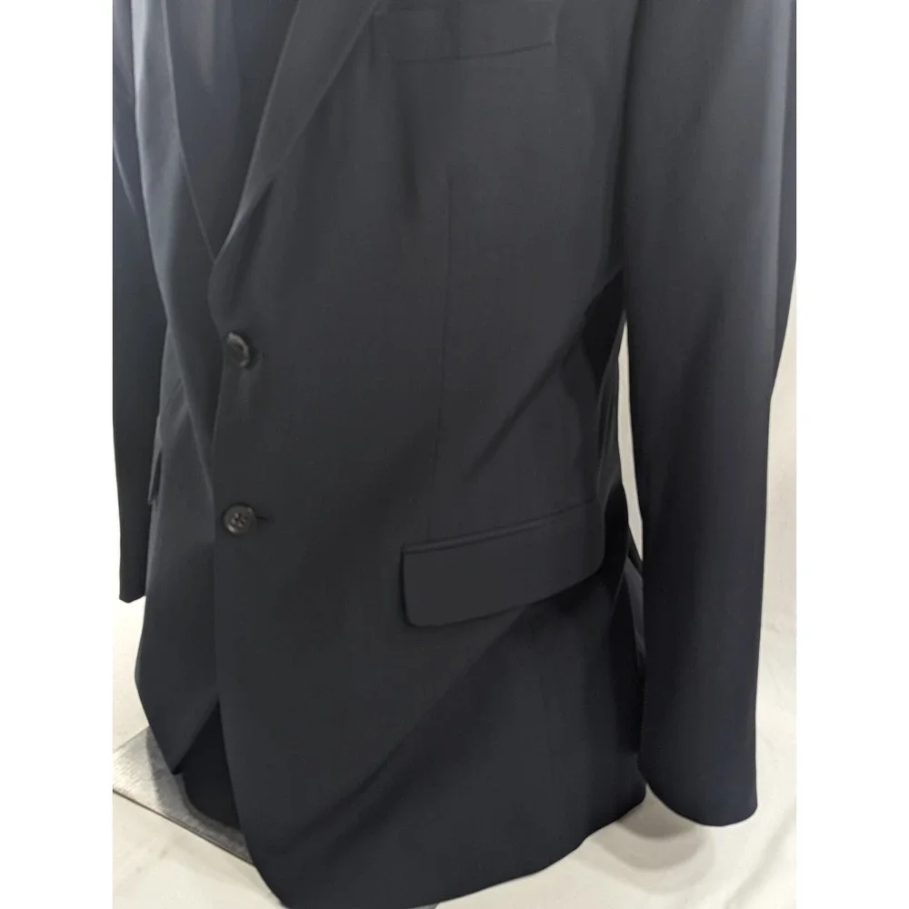 Banana Republic clays men