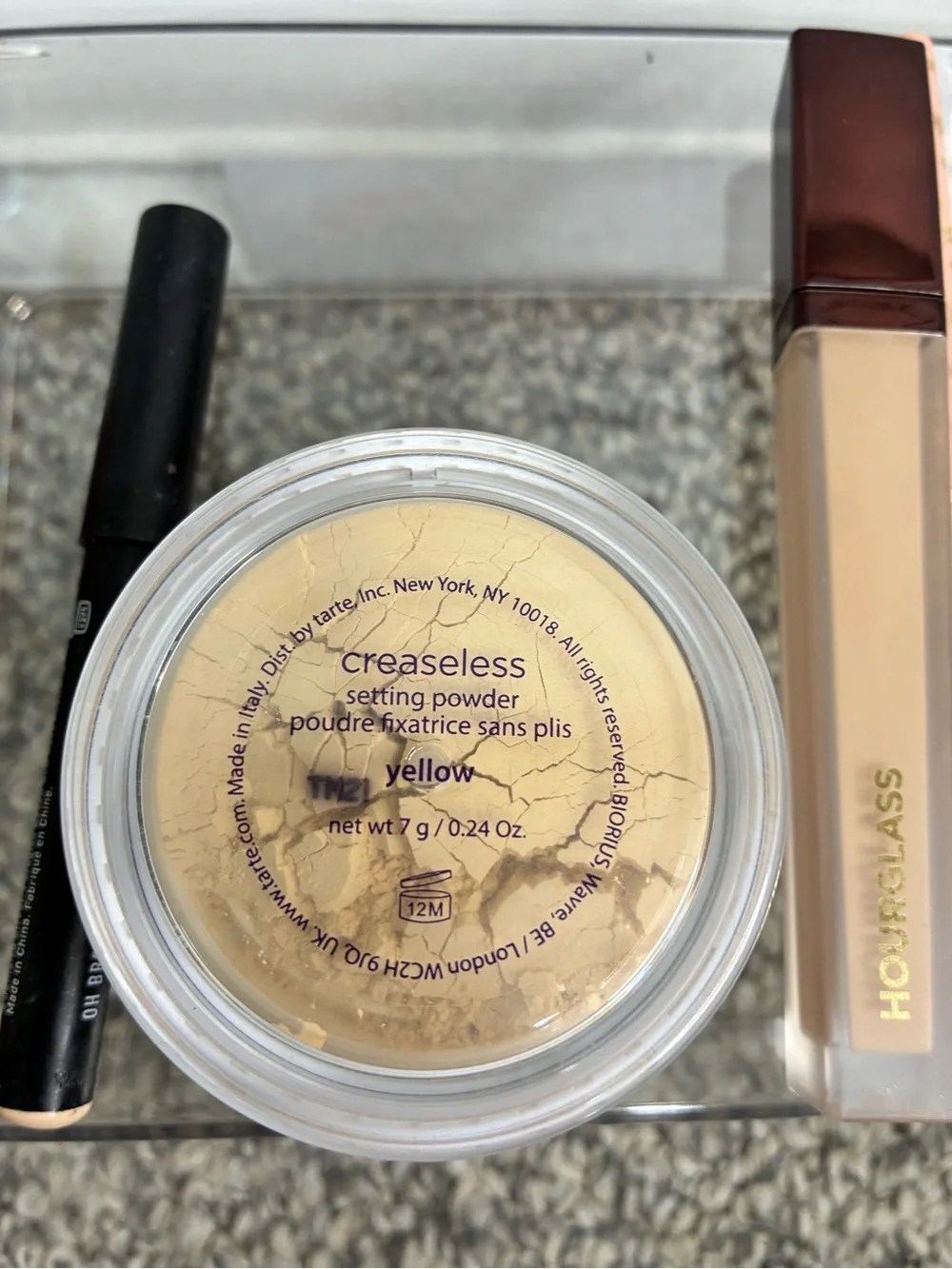 Hourglass tarte loose