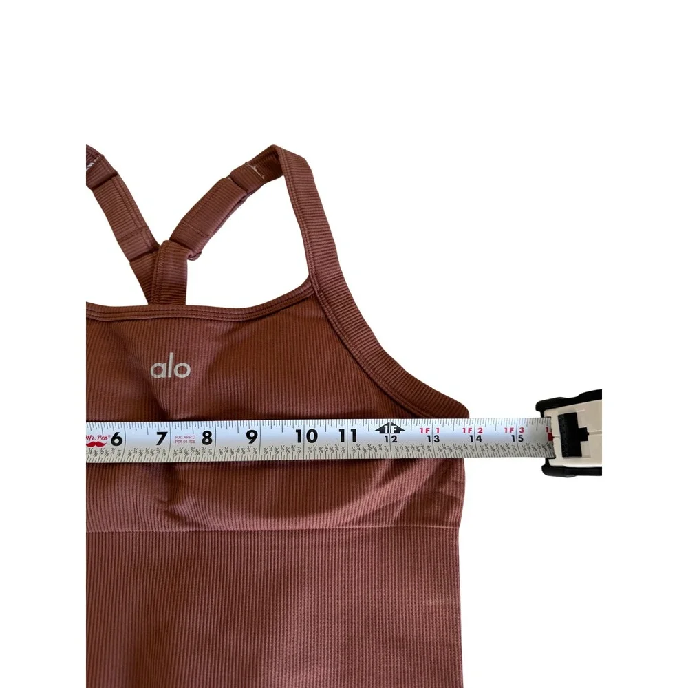 ALO Yoga shop confidence