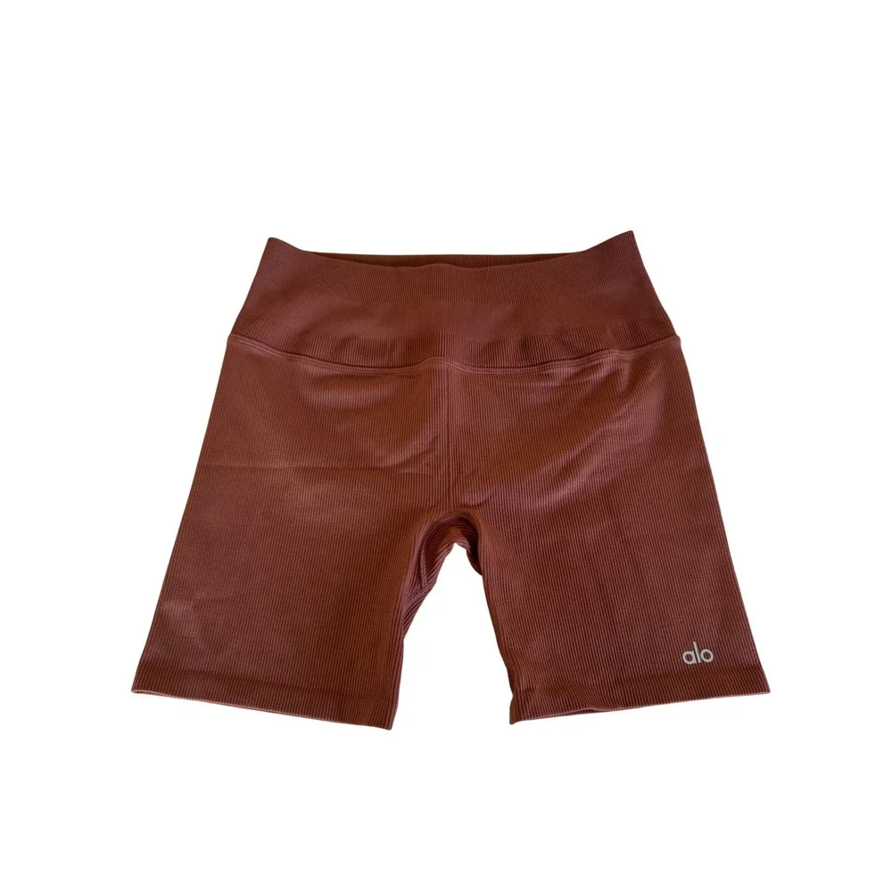 ALO Yoga shop confidence