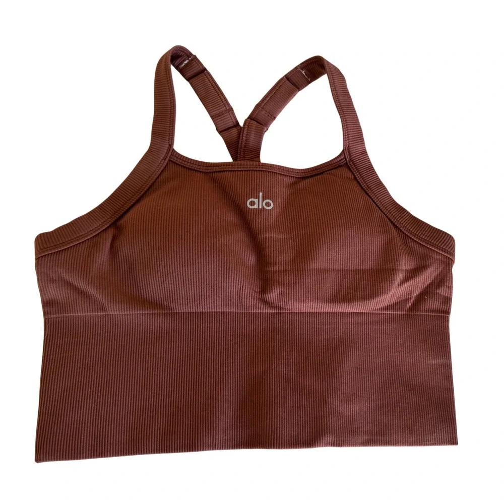ALO Yoga shop confidence