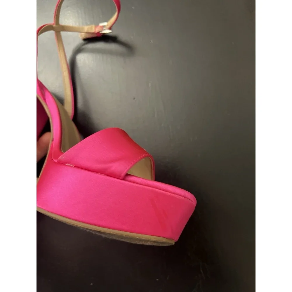 Steve Madden one some free