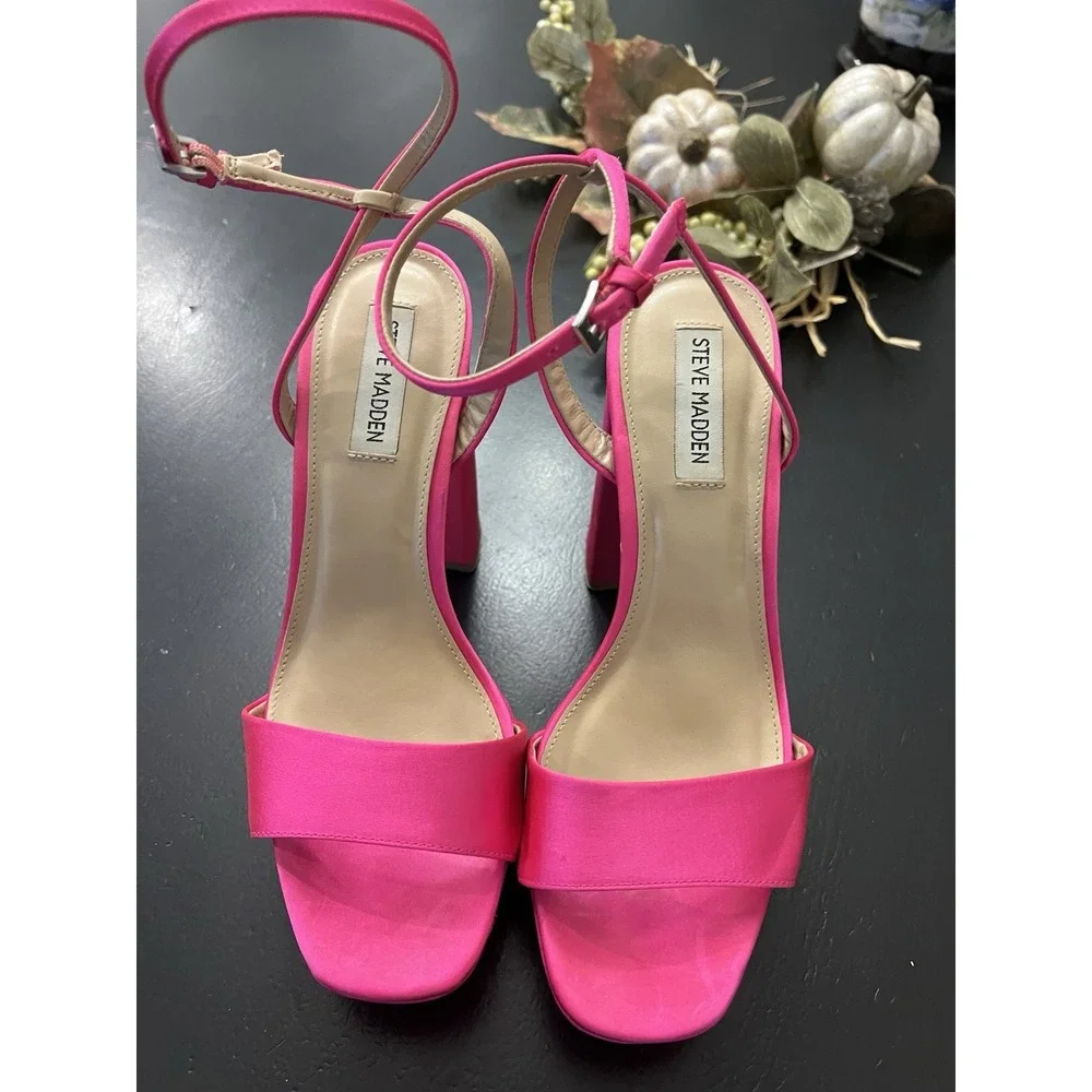 Steve Madden strap questions