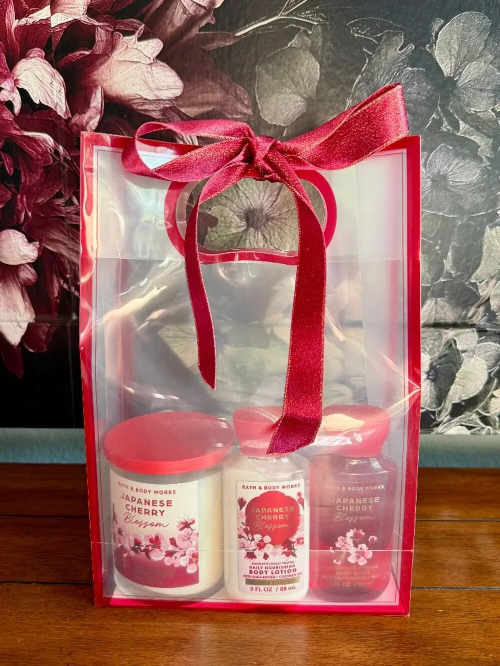 Bath & Body Works brand new