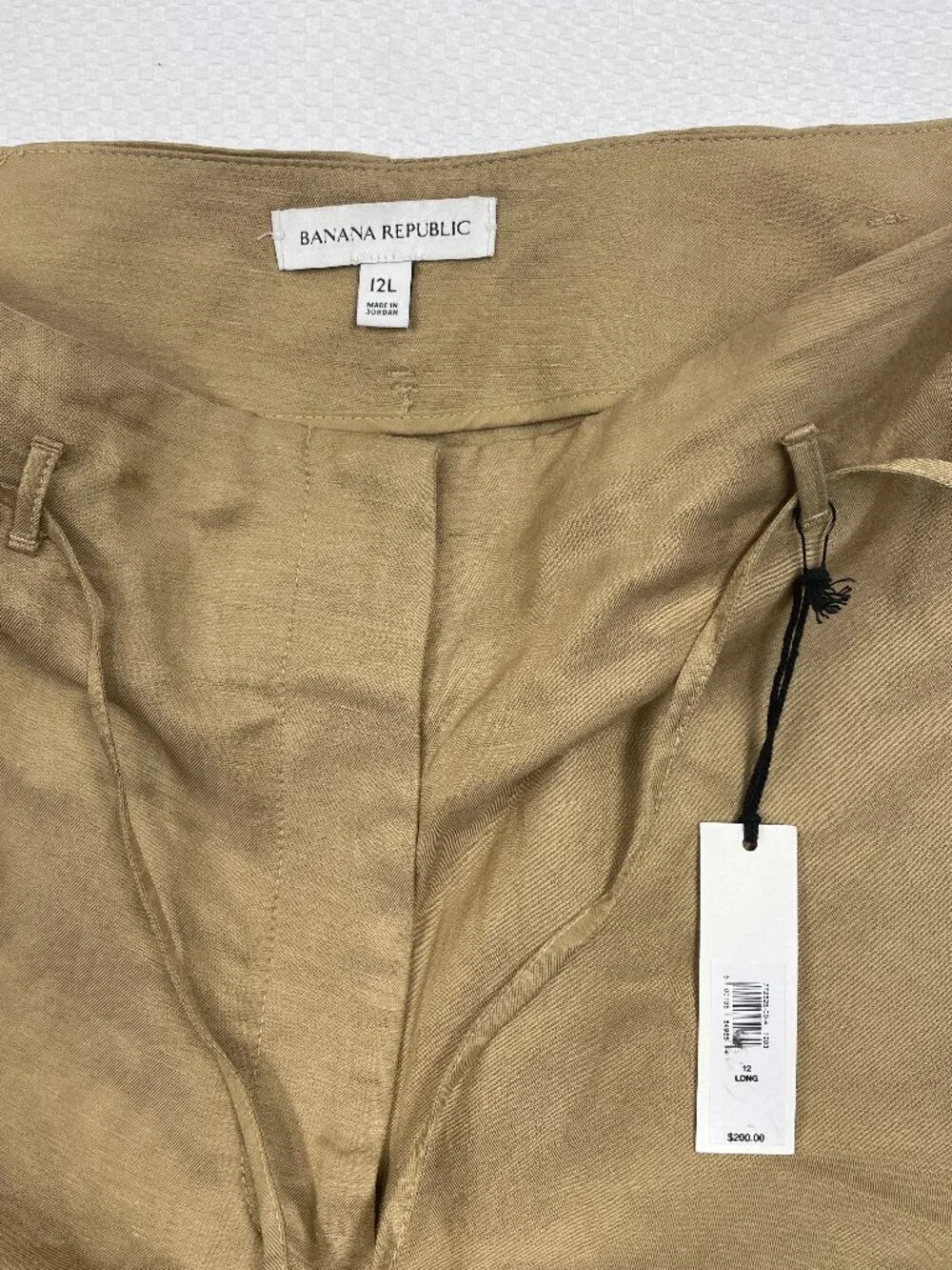 Banana Republic by long normal