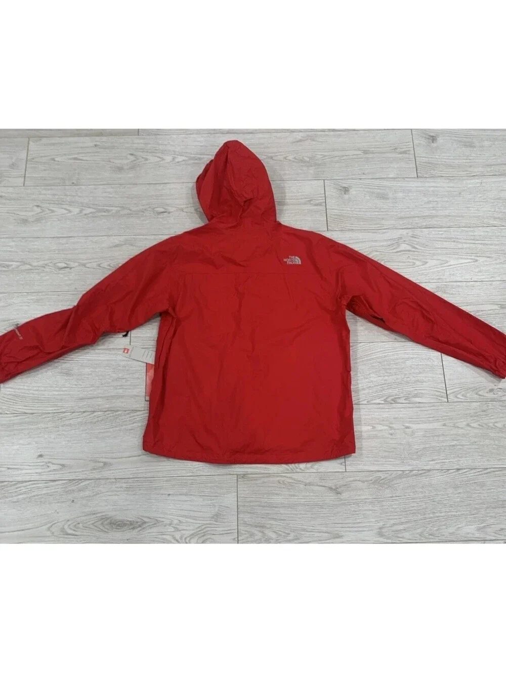 FALL/WINTER The North Face Men's Red Solid Windbreaker Jacket Size L