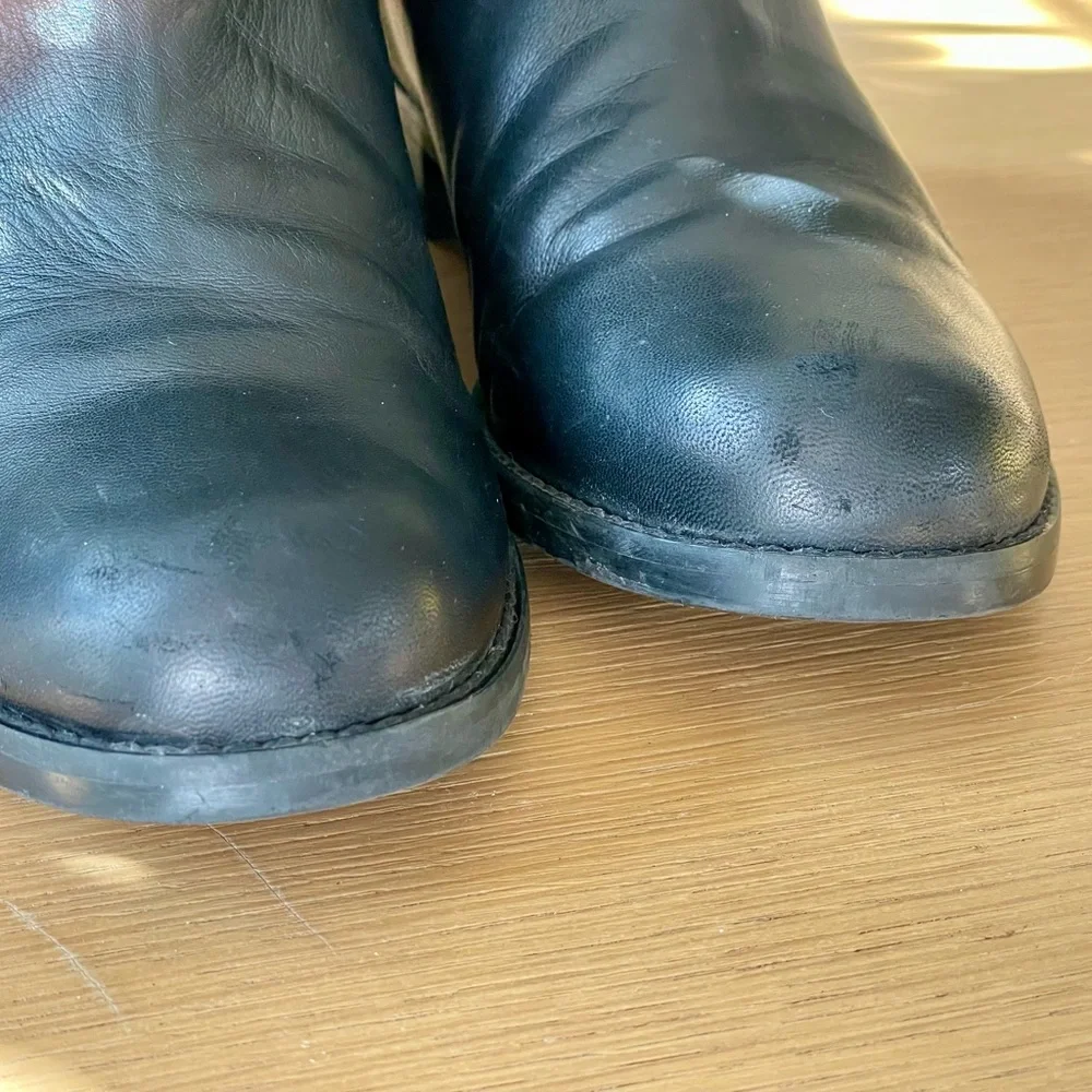 Stuart Weitzman scuffs weitzman