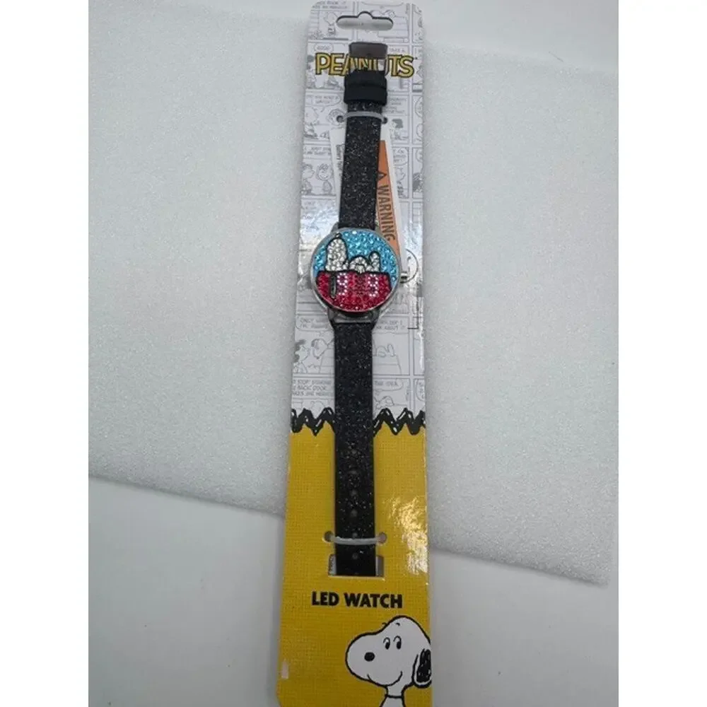 Peanuts Snoopy LED Watch Rhinestone Red White Blue Face Unisex BRAND NEW