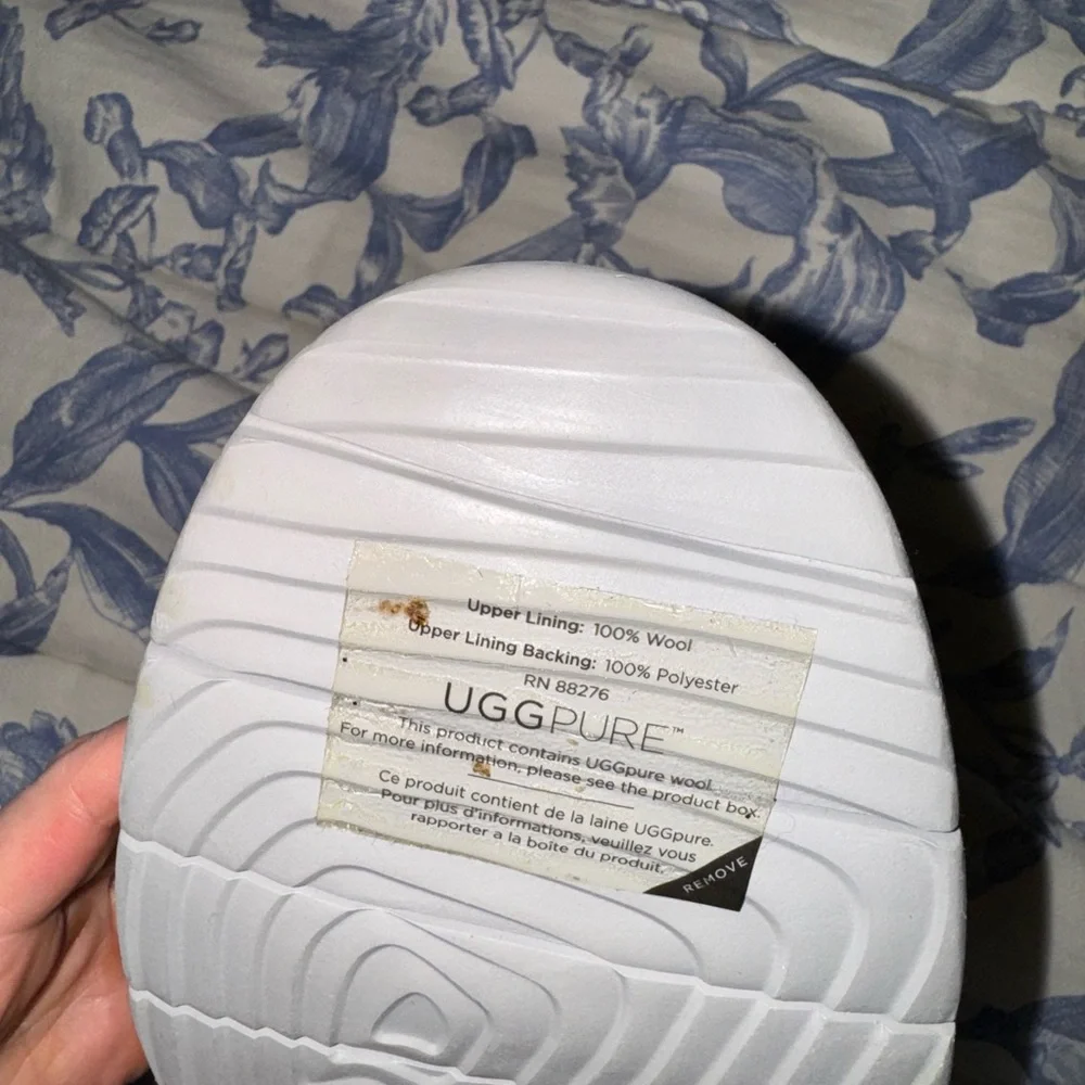 UGG size 14