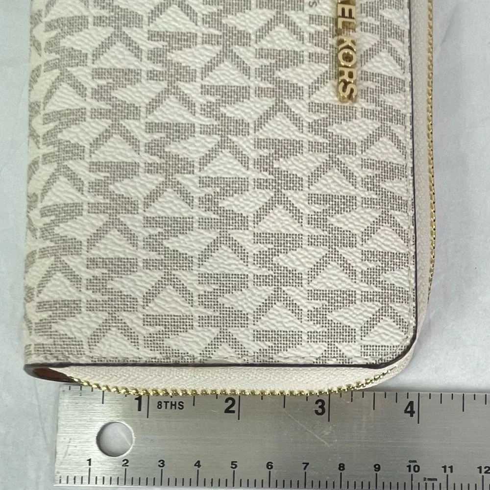 Michael Kors brand michael