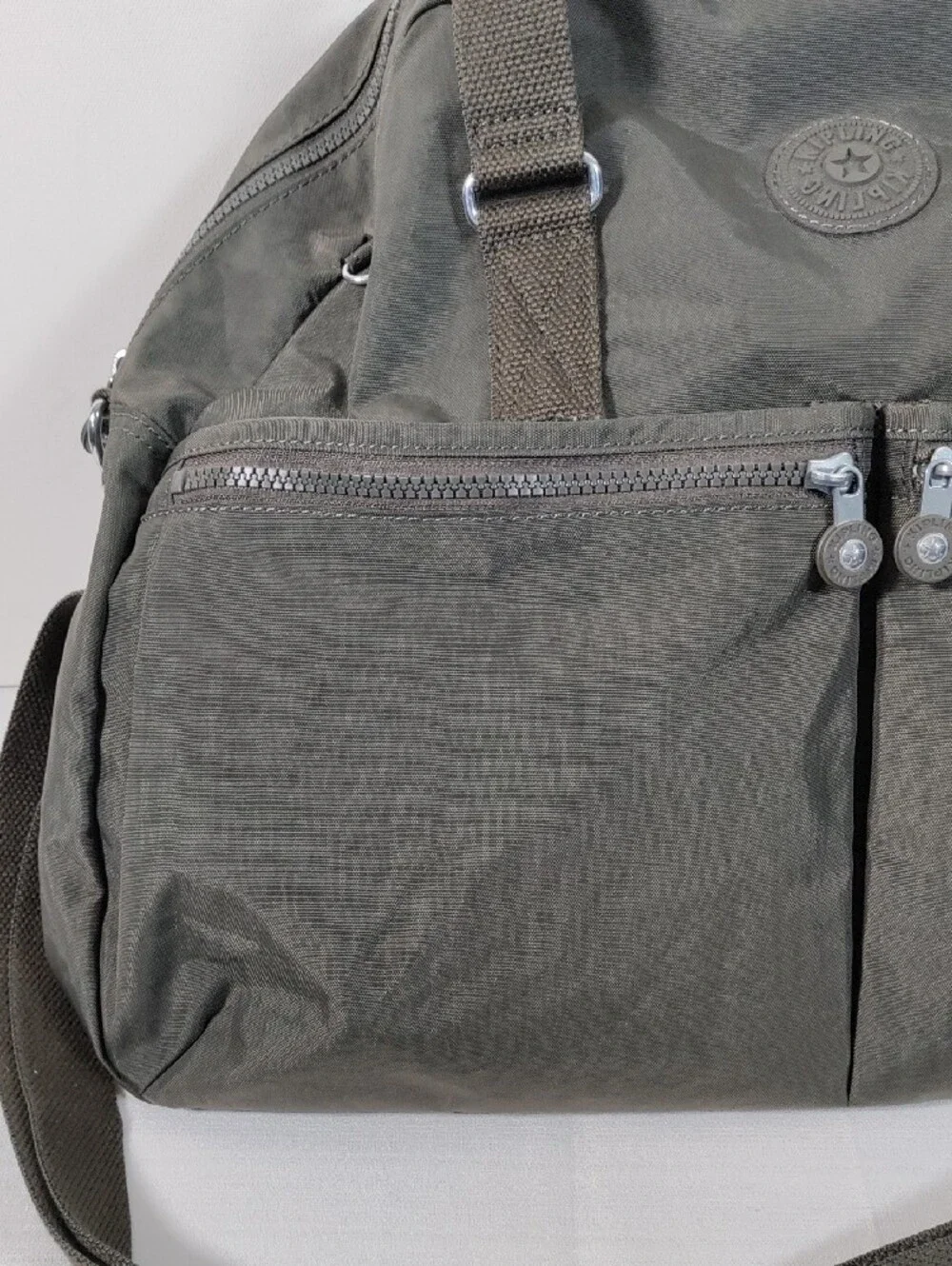 I400 Kipling green Eugina XL Weekender Duffle Bag