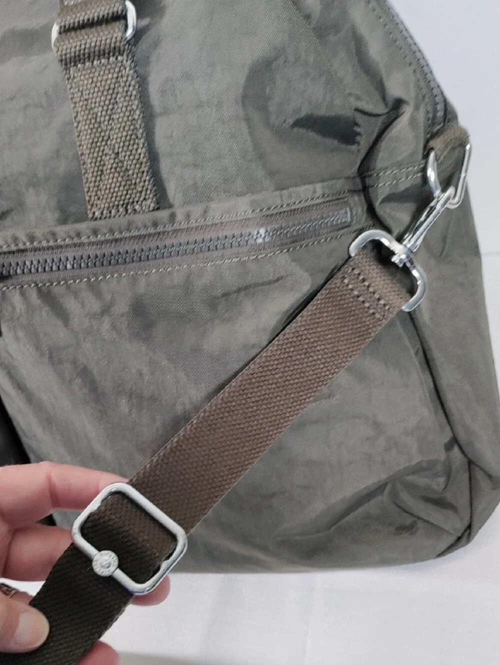 I400 Kipling green Eugina XL Weekender Duffle Bag