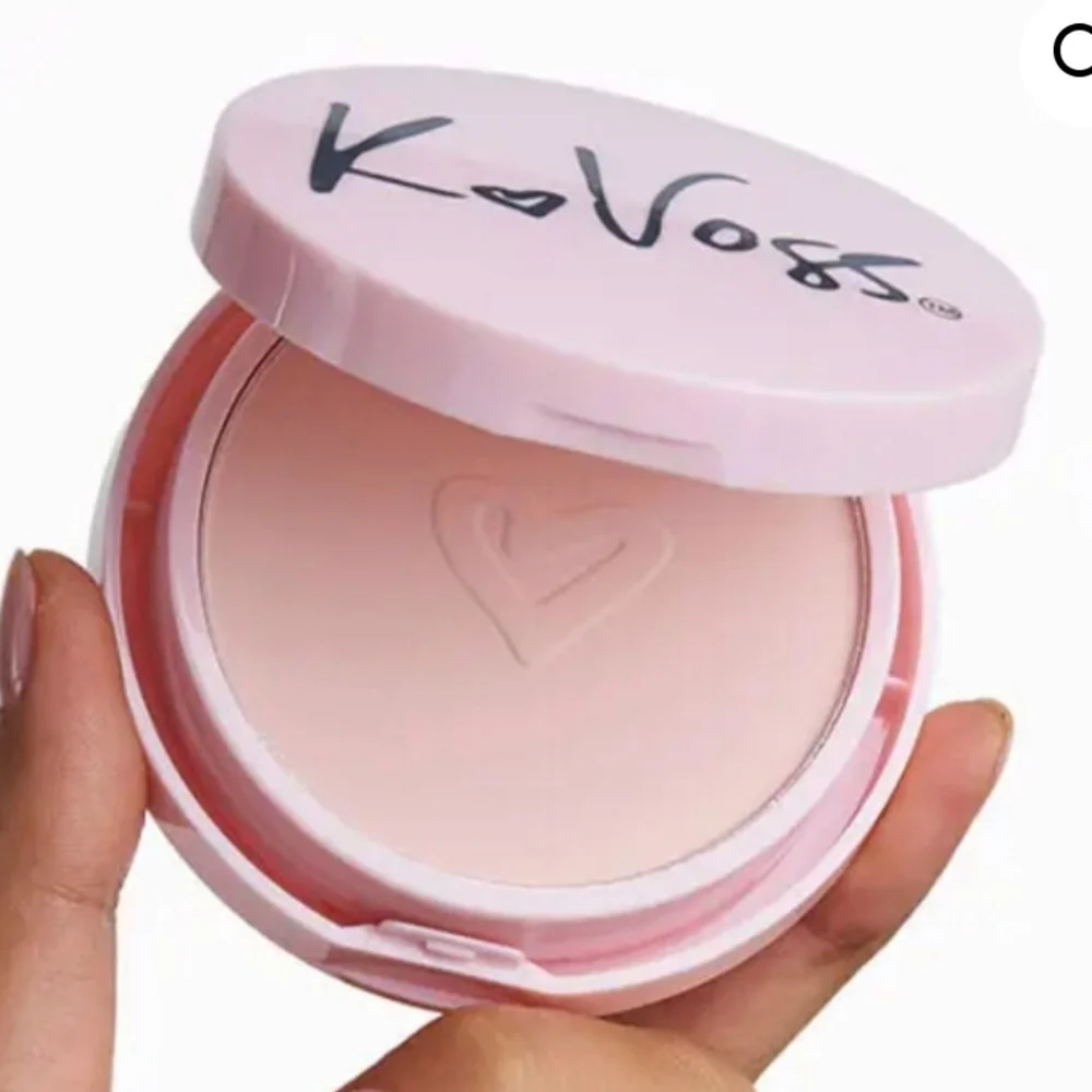 K. Voss this weightless