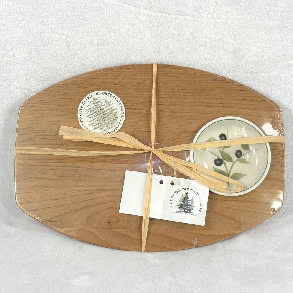 Out of the Woods of Oregon Red Alder Wood Bread & Oil Board w/ Ceramic Bowl NEW