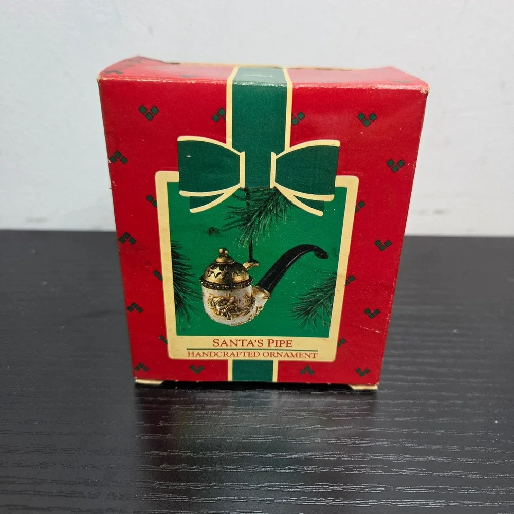 Vintage 1985 Hallmark Keepsake Ornament Santa's Pipe Handcrafted Christmas Box