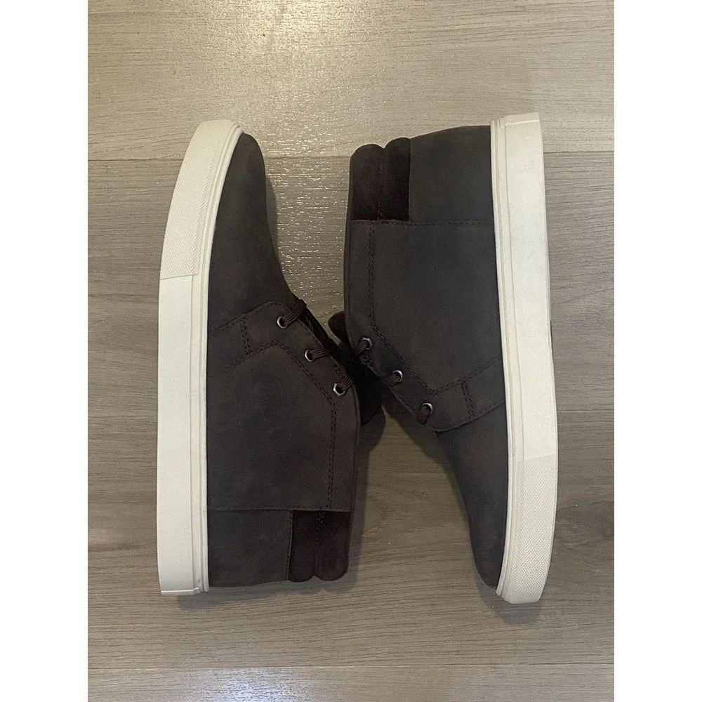 UGG new without