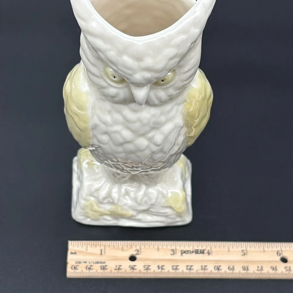 Belleek lovely porcelain