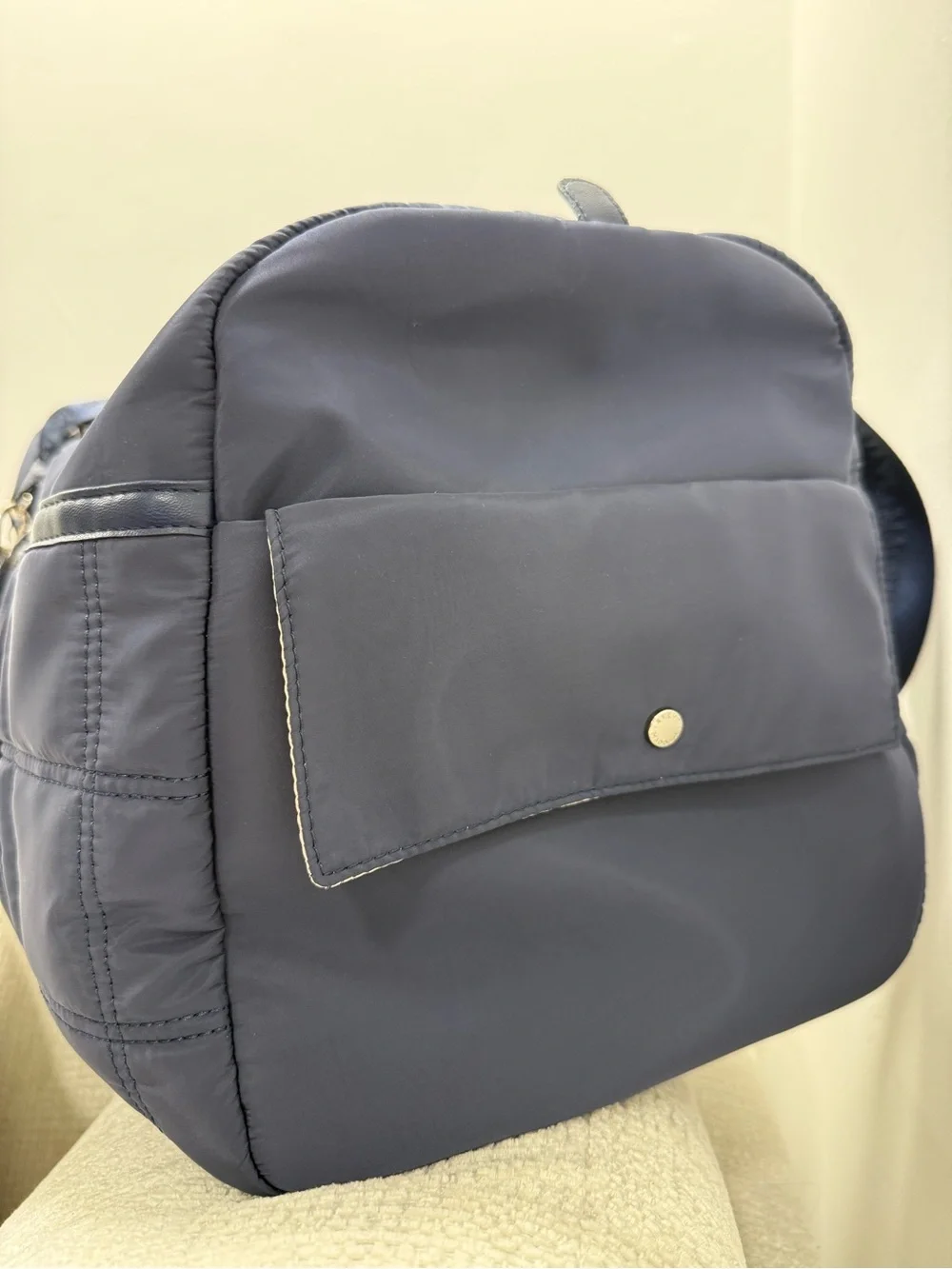 Steve Madden spacious quilted