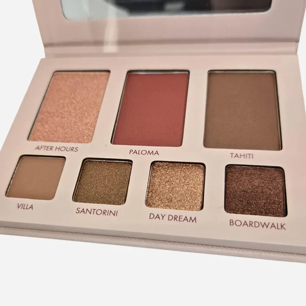 Wander Beauty Island Hop Getaway Palette