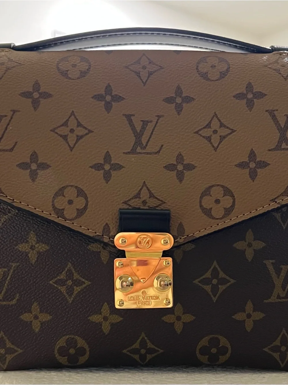 Louis Vuitton classic louis
