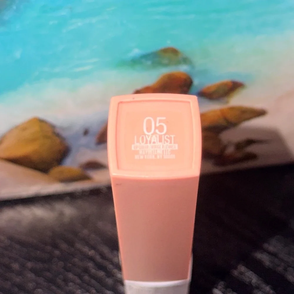 Maybelline super stay