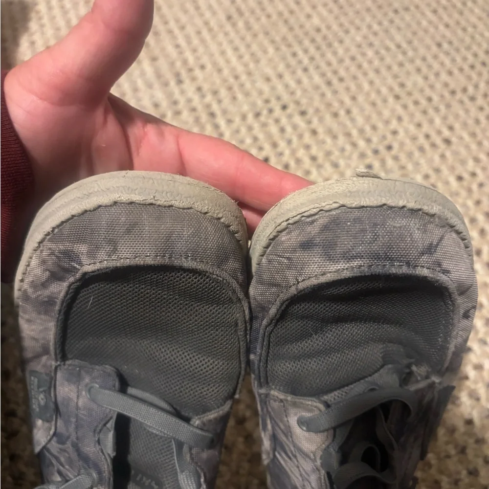 Skechers gray color