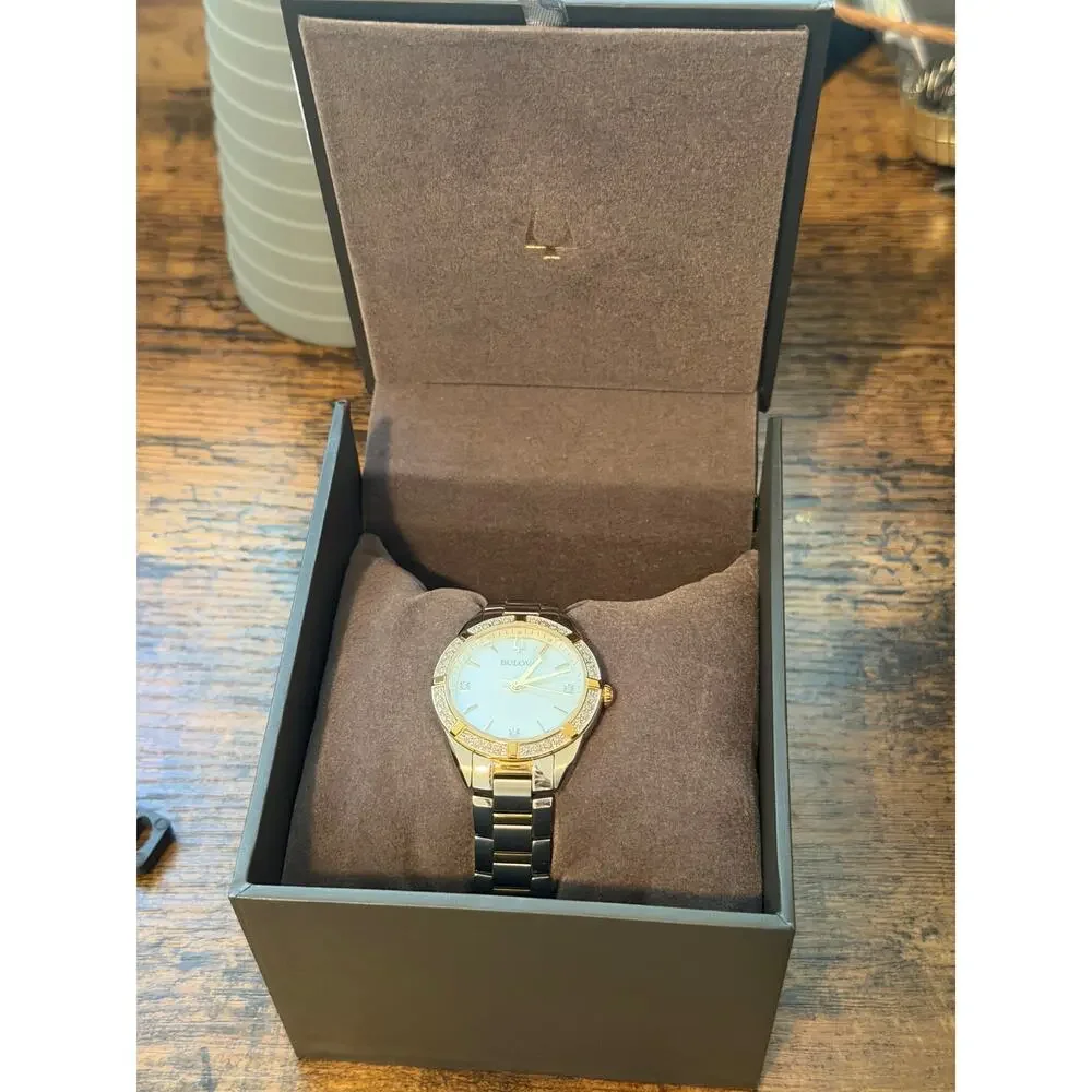 Bulova note crack miss
