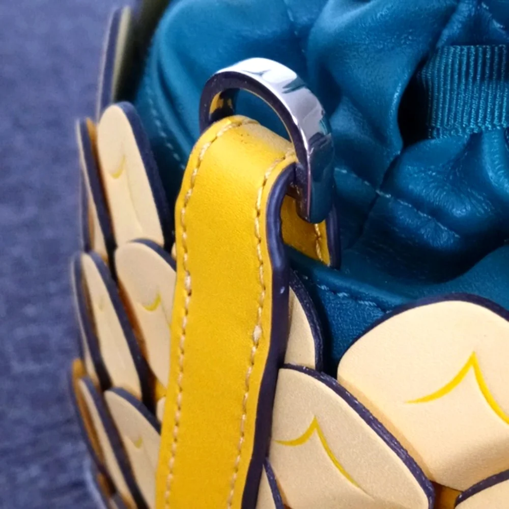 🆕 🍍RARE Kate Spade🍍 - 