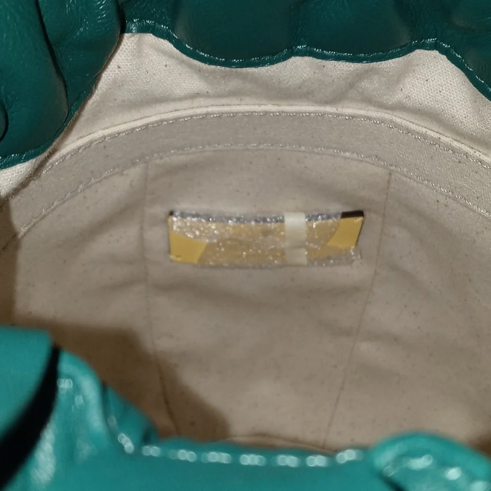 🆕 🍍RARE Kate Spade🍍 - 