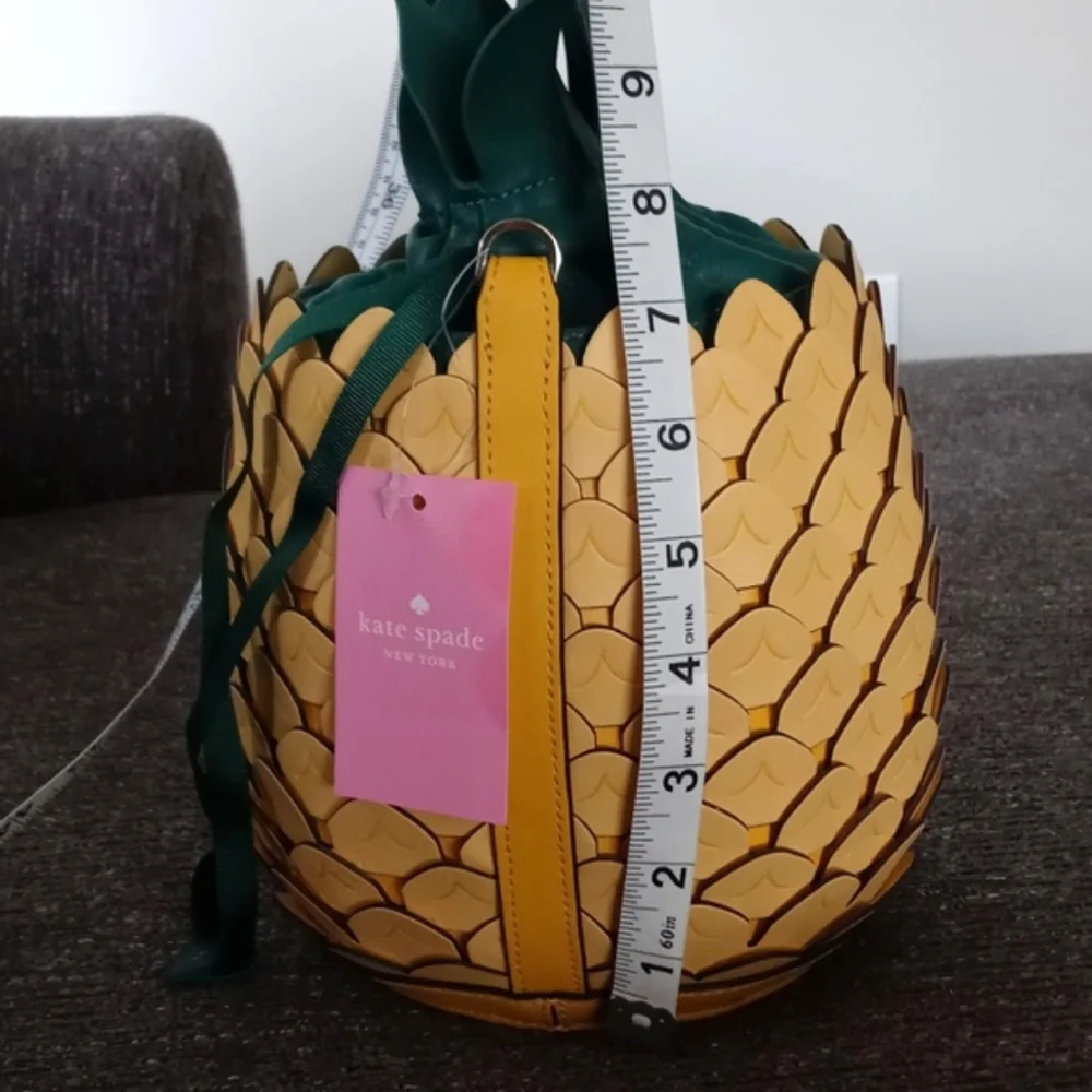 🆕 🍍RARE Kate Spade🍍 - 