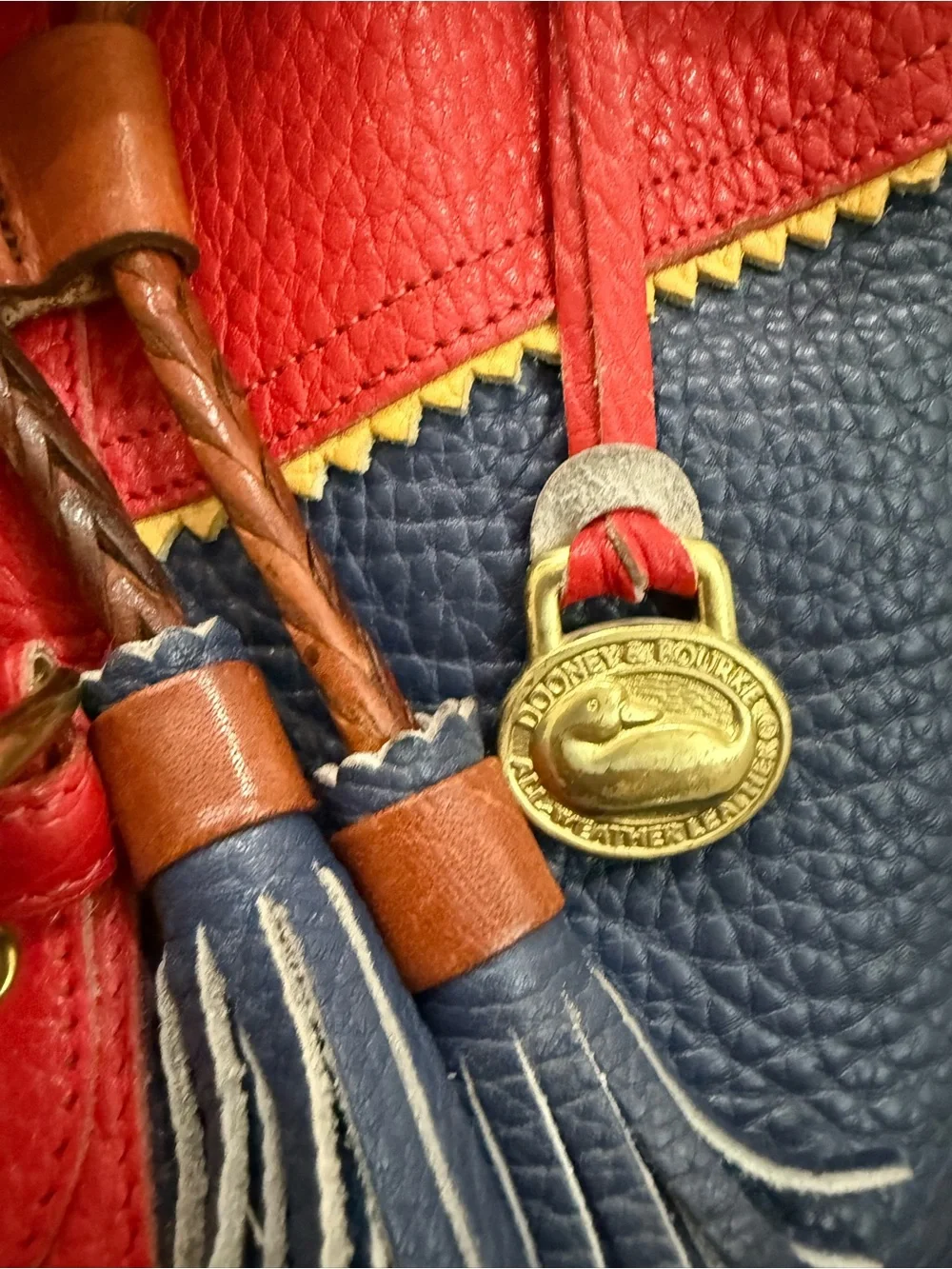 Dooney & Bourke rare 90’s