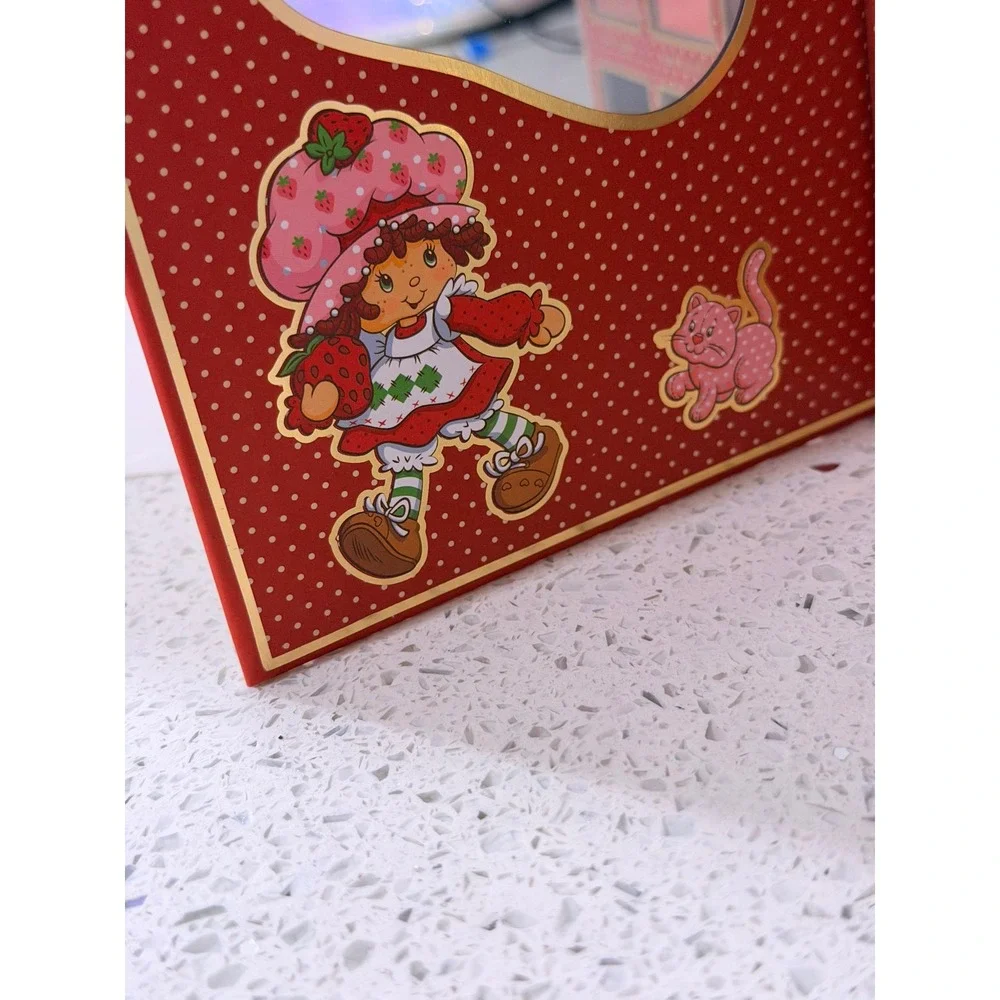Taste Beauty palette include sugar