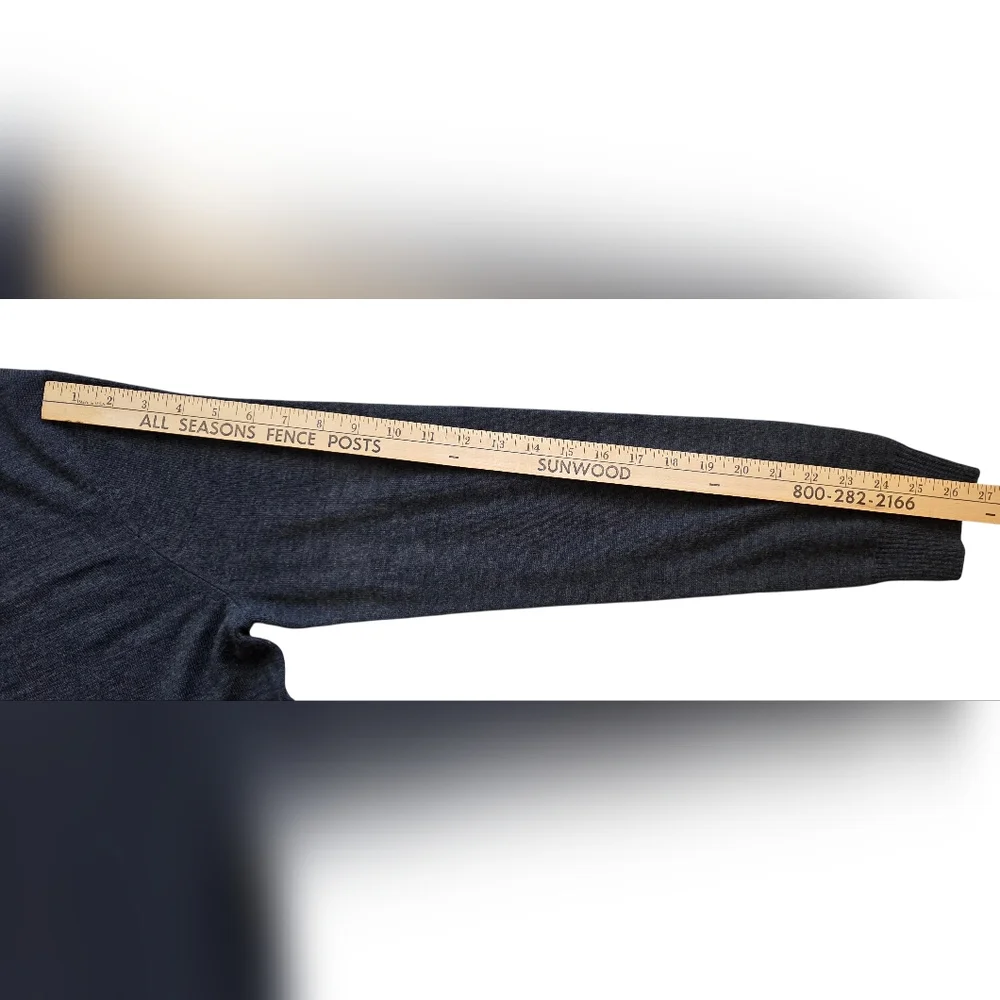 Banana Republic ​brand banana