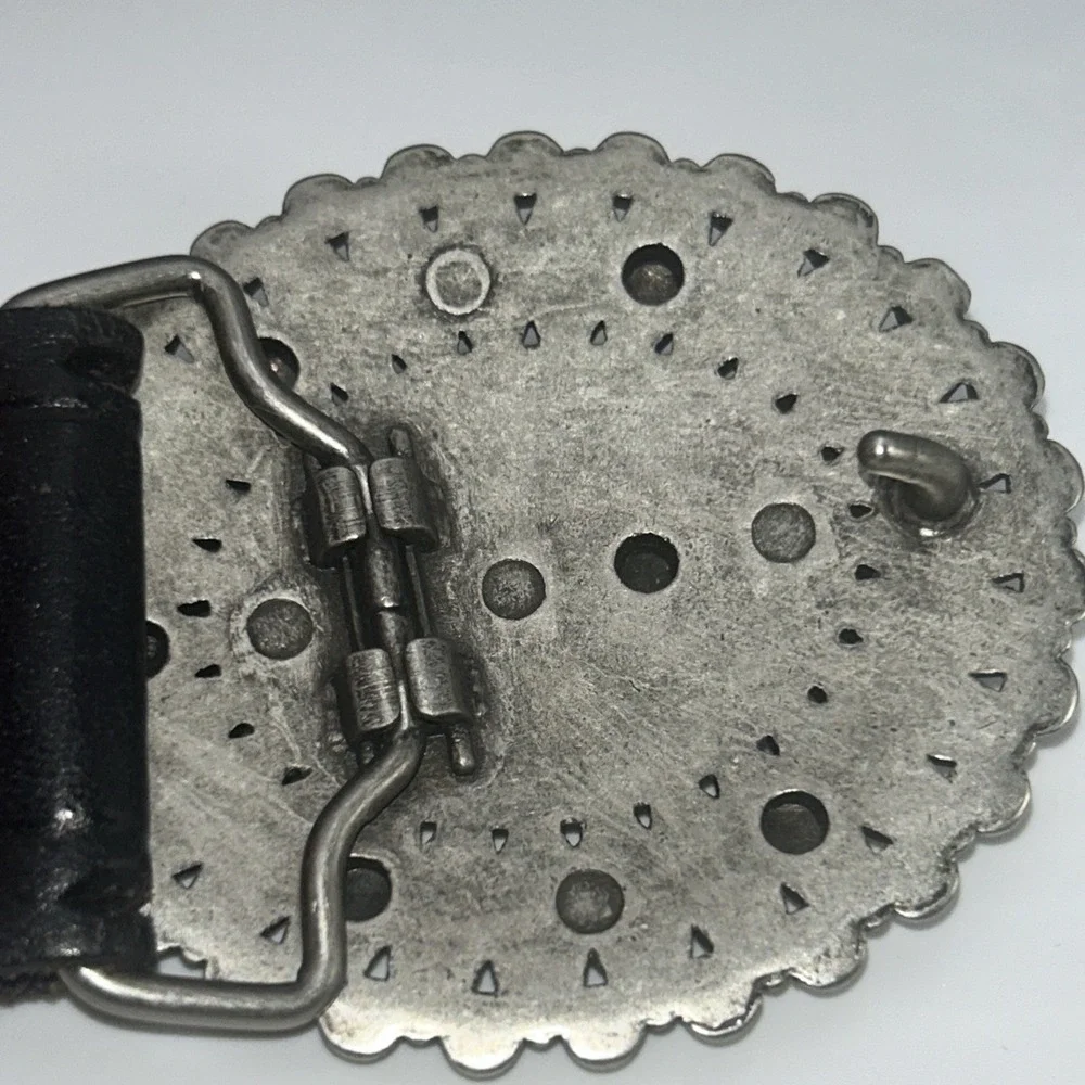 Fossil genuine leather