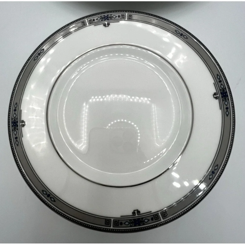 Wedgwood Amherst Platinum Trim 8