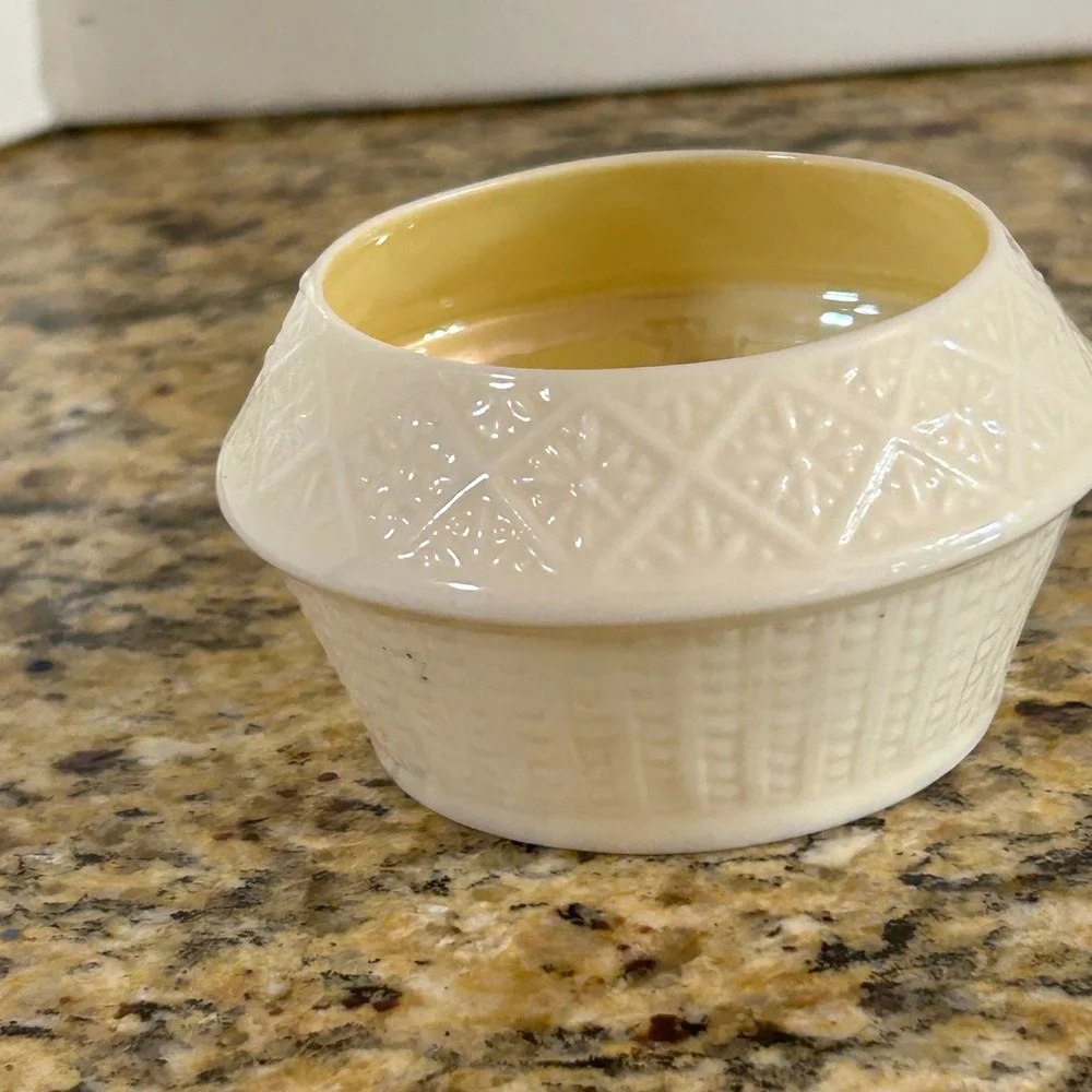 Belleek Ireland Sugar Bowl Small Cream‎ Basketweave Parian China Green Mark