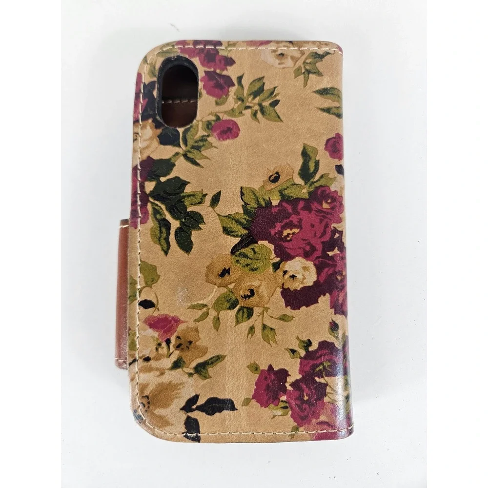 Patricia Nash gently used